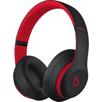 Beats Studio3 Over-Ear Wireless Bluetooth Headphones - Defiant Black